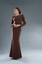 ⁦Dress nombre 770<br> Brown chocolate⁩ – תמונה ⁦2⁩