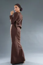 ⁦Dress nombre 770<br> Brown chocolate⁩ – תמונה ⁦3⁩